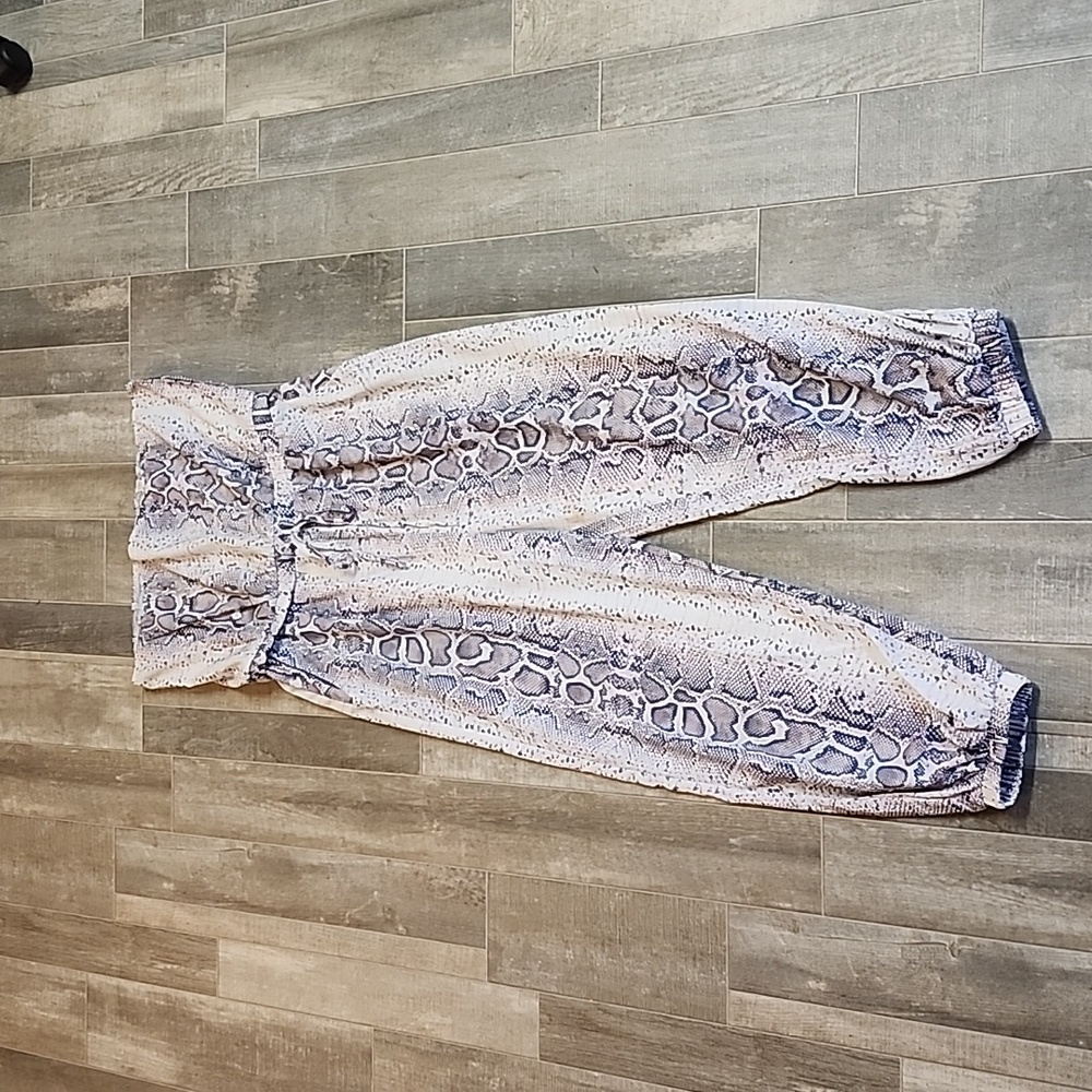 CBR brand snakeskin romper - Picture 2 of 10